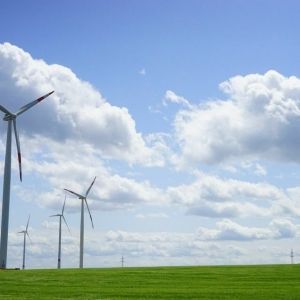 Windturbines en zonnevelden in Utrechts energielandschap Rijnenburg